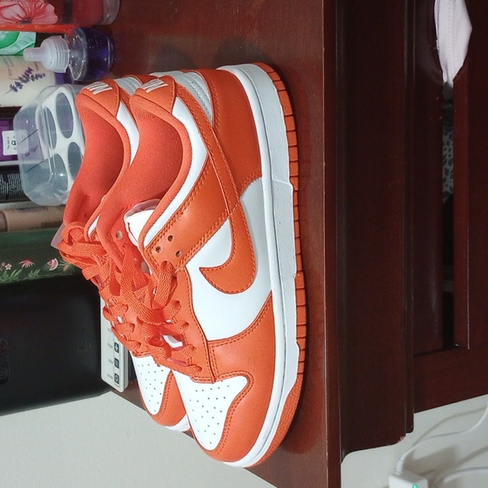 Nike Dunk Low “Syracuse”